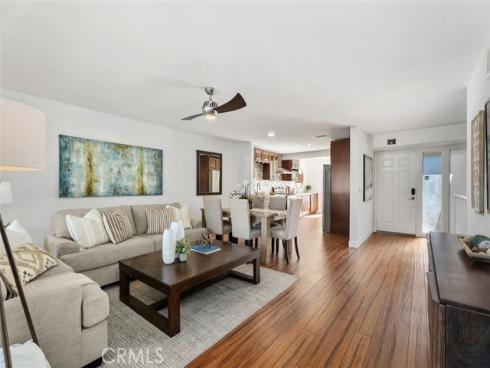 23271  Caminito Andreta  , Laguna Hills, CA