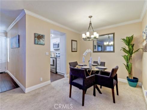 25541  Indian Hill  O , Laguna Hills, CA