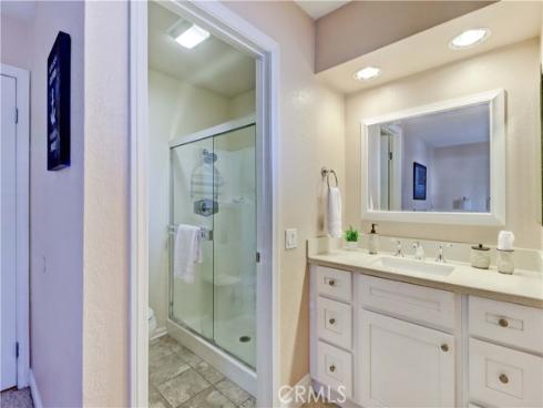 25541  Indian Hill  O , Laguna Hills, CA