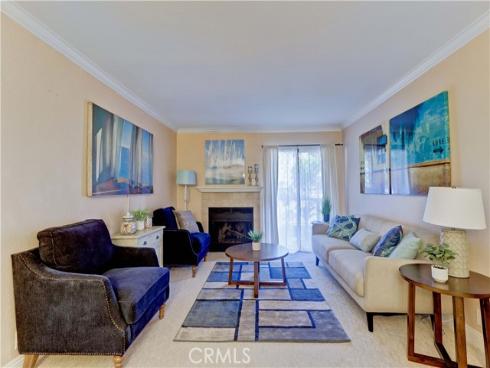 25541  Indian Hill  O , Laguna Hills, CA