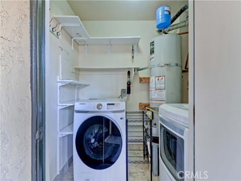 25541  Indian Hill  O , Laguna Hills, CA