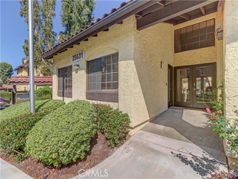 25541  Indian Hill  O , Laguna Hills, CA