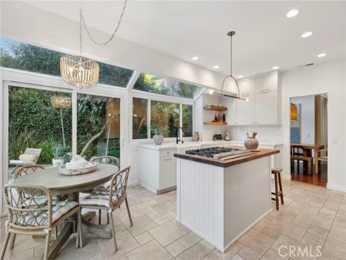 24882  Avenida Avalon  , Laguna Hills, CA