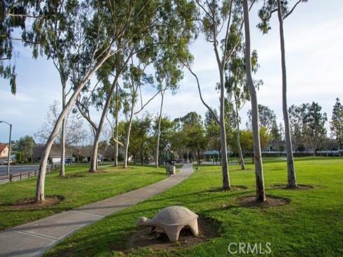 24882  Avenida Avalon  , Laguna Hills, CA