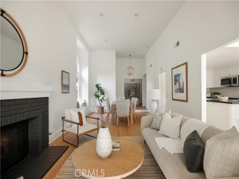 39  Carriage Hill   Lane, Laguna Hills, CA