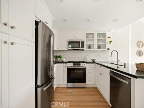 39  Carriage Hill   Lane, Laguna Hills, CA