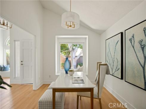 39  Carriage Hill   Lane, Laguna Hills, CA