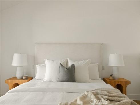 39  Carriage Hill   Lane, Laguna Hills, CA