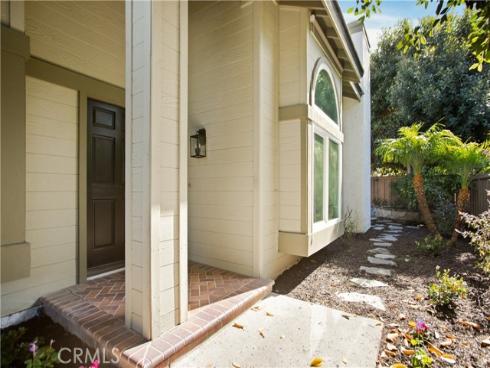 39  Carriage Hill   Lane, Laguna Hills, CA
