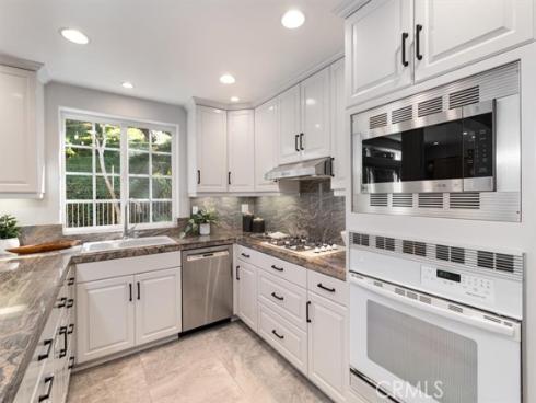 26272  Yolanda  , Laguna Hills, CA