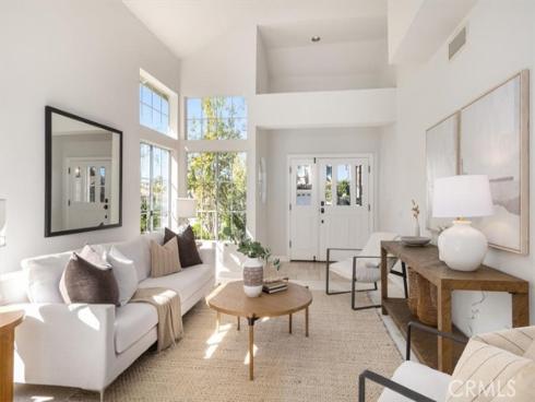 26272  Yolanda  , Laguna Hills, CA