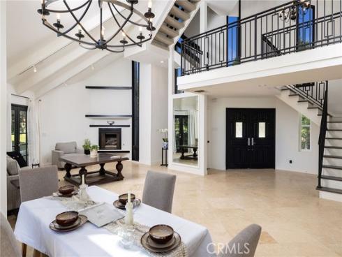 25901  Nellie Gail  , Laguna Hills, CA