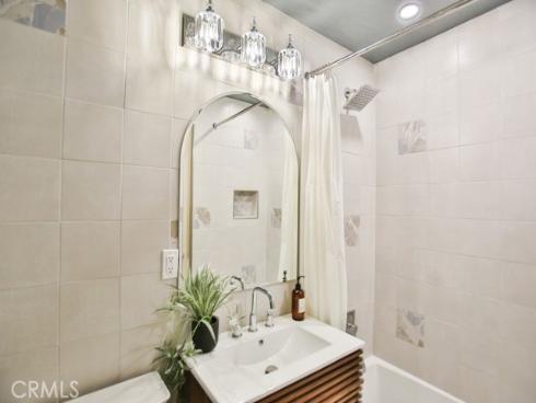 22861  Caminito Manresa  19 , Laguna Hills, CA