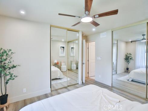 22861  Caminito Manresa  19 , Laguna Hills, CA