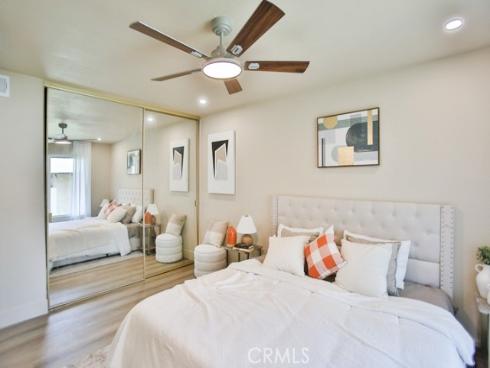 22861  Caminito Manresa  19 , Laguna Hills, CA