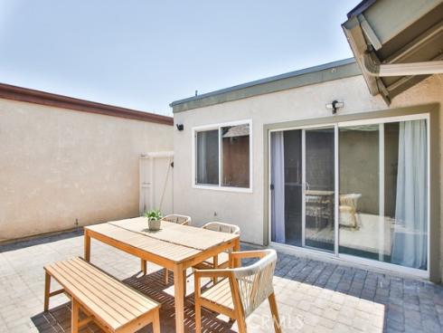 22861  Caminito Manresa  19 , Laguna Hills, CA