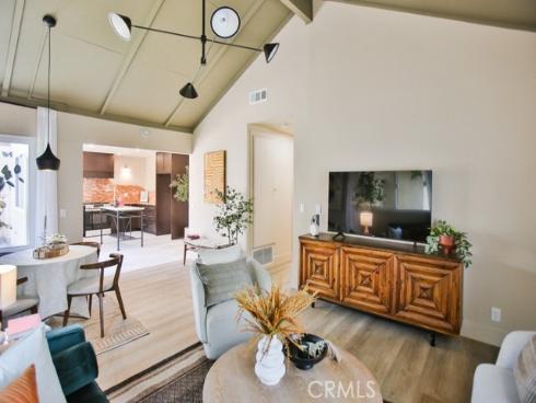 22861  Caminito Manresa  19 , Laguna Hills, CA