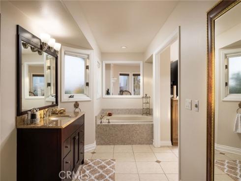 25761  Highplains  , Laguna Hills, CA