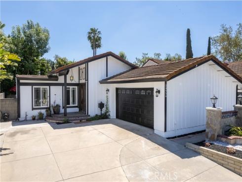 24956 Wells Fargo Drive