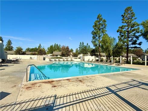 22901 Caminito Flores 130 , Laguna Hills, CA