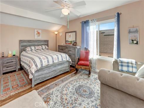 24955 Wells Fargo Drive, Laguna Hills, CA