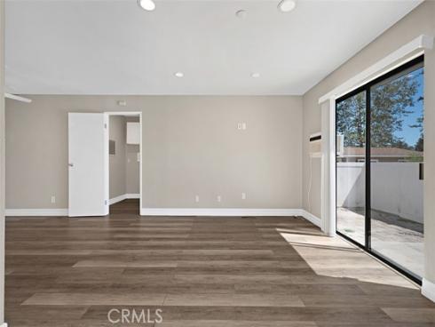 25821  Via Lomas  216 , Laguna Hills, CA