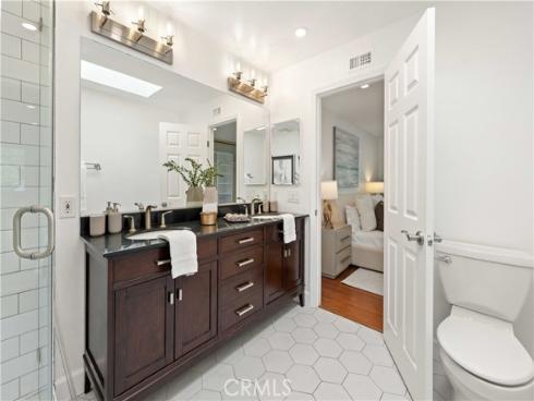 22225 Caminito Zaragoza , Laguna Hills, CA