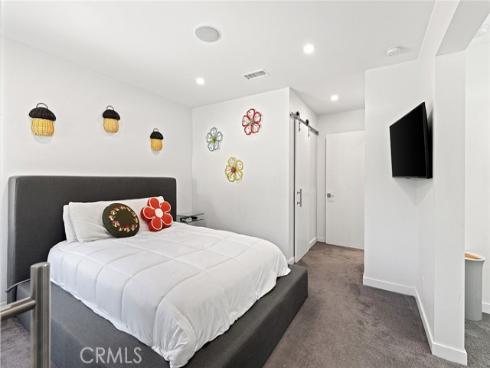 24852 Buckboard Lane, Laguna Hills, CA