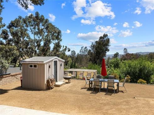 24852 Buckboard Lane, Laguna Hills, CA