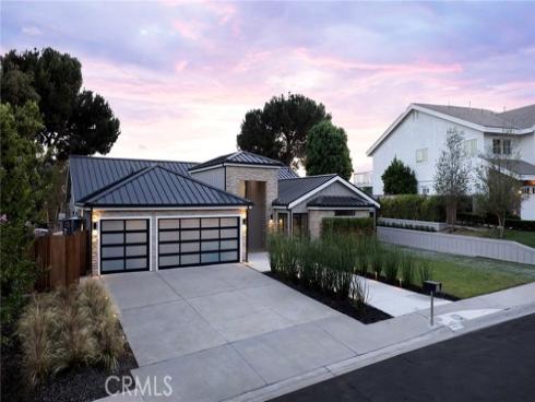 24852  Buckboard   Lane, Laguna Hills, CA