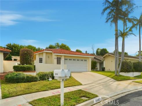 24952 Sunset Place, Laguna Hills, CA