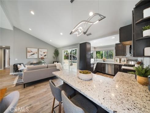 25242  Mawson  , Laguna Hills, CA