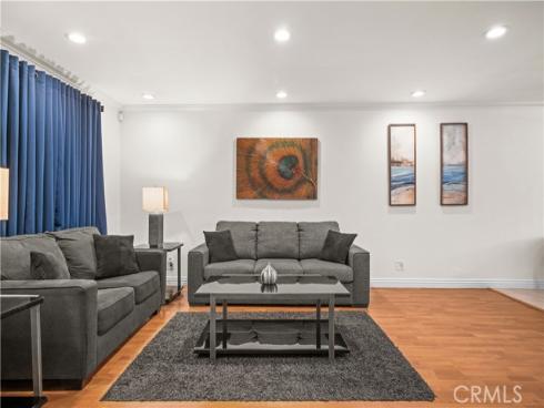 23712  San Dona  , Laguna Hills, CA