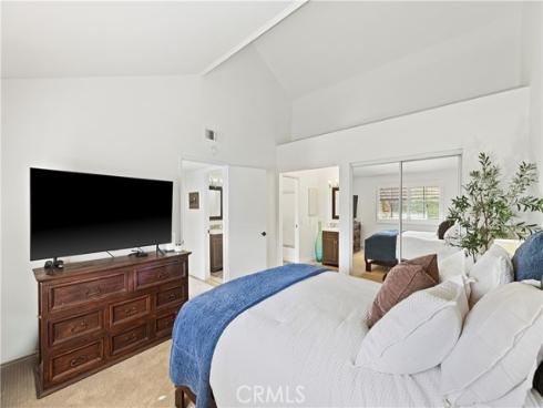 24392  Acaso  8 , Laguna Hills, CA