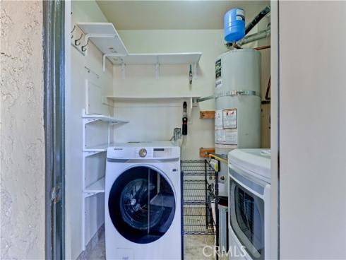 25541  Indian Hill  O , Laguna Hills, CA