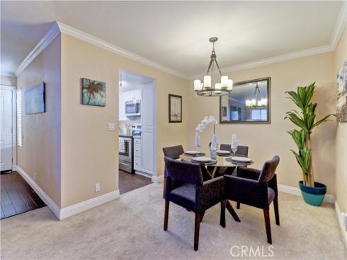 25541  Indian Hill  O , Laguna Hills, CA