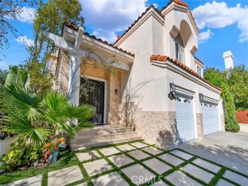 26701  Laurel Crest  , Laguna Hills, CA