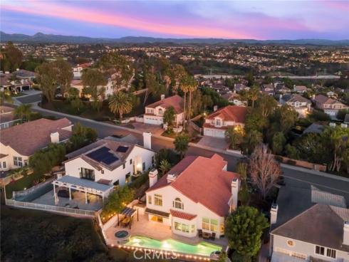 26701  Laurel Crest  , Laguna Hills, CA