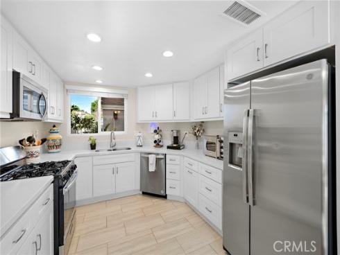 12  Sparrow Hill Lane  , Laguna Hills, CA