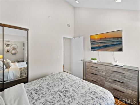 12  Sparrow Hill Lane  , Laguna Hills, CA