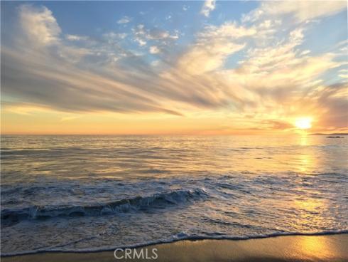 12  Sparrow Hill Lane  , Laguna Hills, CA