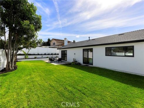 25078  Champlain   Road, Laguna Hills, CA