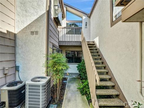 26701  Quail  183  Creek, Laguna Hills, CA