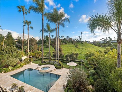 25282  Derbyhill  , Laguna Hills, CA