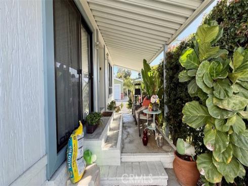 23301  Ridge Route  47 , Laguna Hills, CA