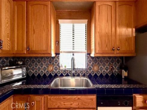 23301  Ridge Route  47 , Laguna Hills, CA