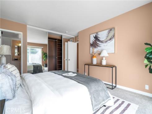 22482  Caminito Esteban  , Laguna Hills, CA