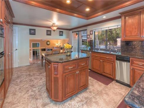 25641  Rapid Falls   Road, Laguna Hills, CA