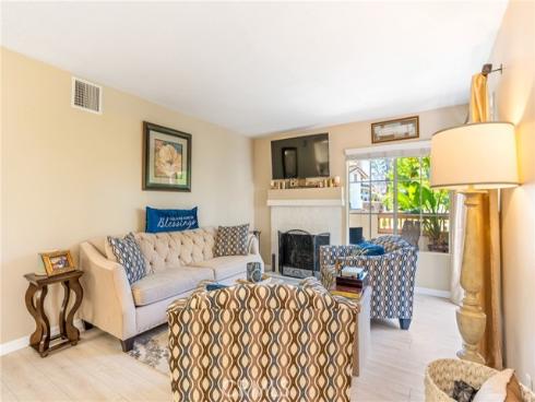 24352  Berrendo  4 , Laguna Hills, CA