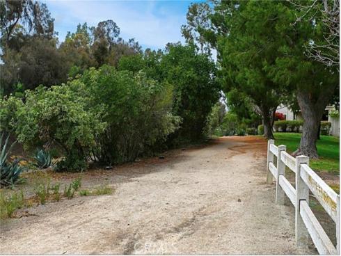 24352  Berrendo  4 , Laguna Hills, CA